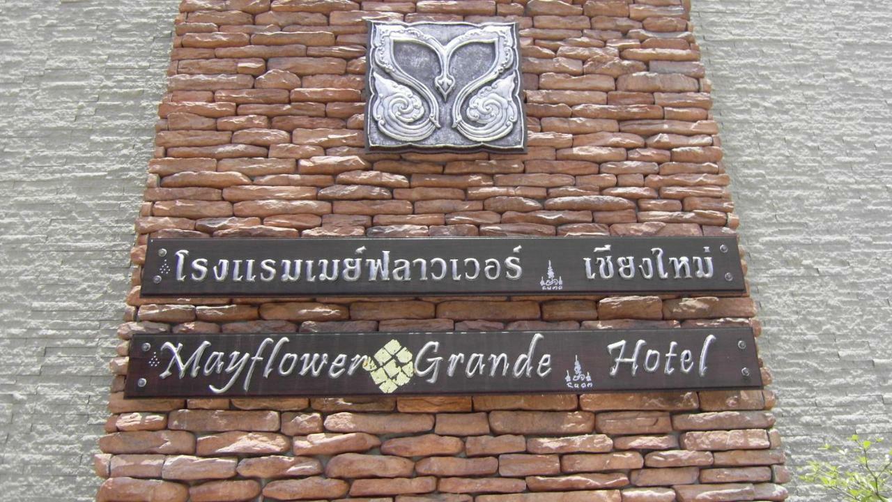 Mayflower Grande Hotel Chiang Mai Exterior foto